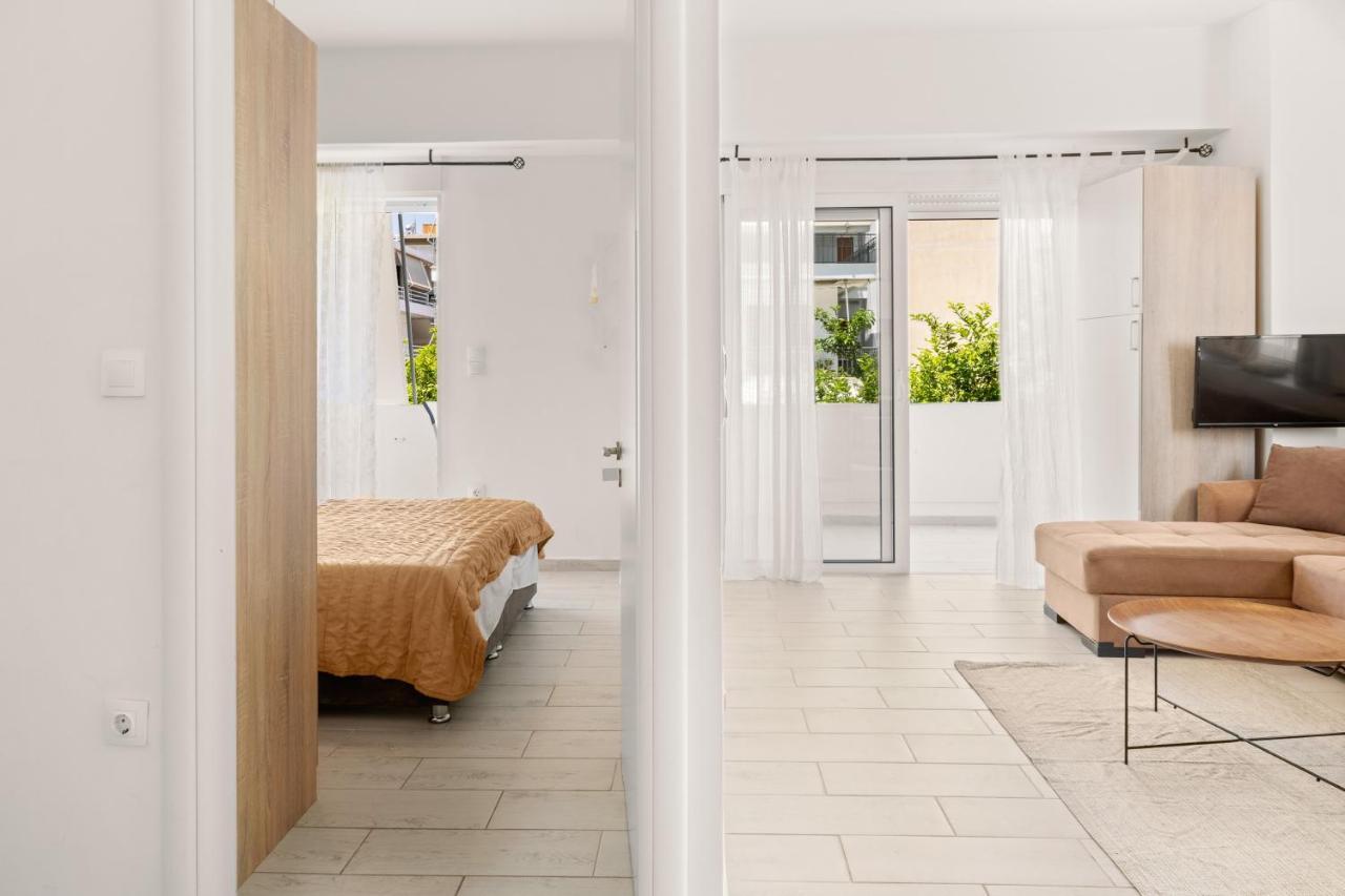 Holiday Apartment Glyfada Athen Eksteriør billede